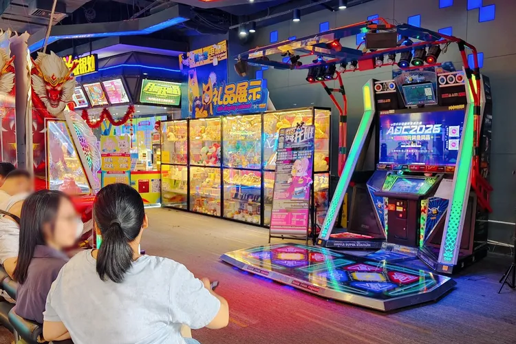 Dongmen Arcade Guide｜Top Weekend Fun Spot in Shenzhen with Games, Crafts & Family Activities