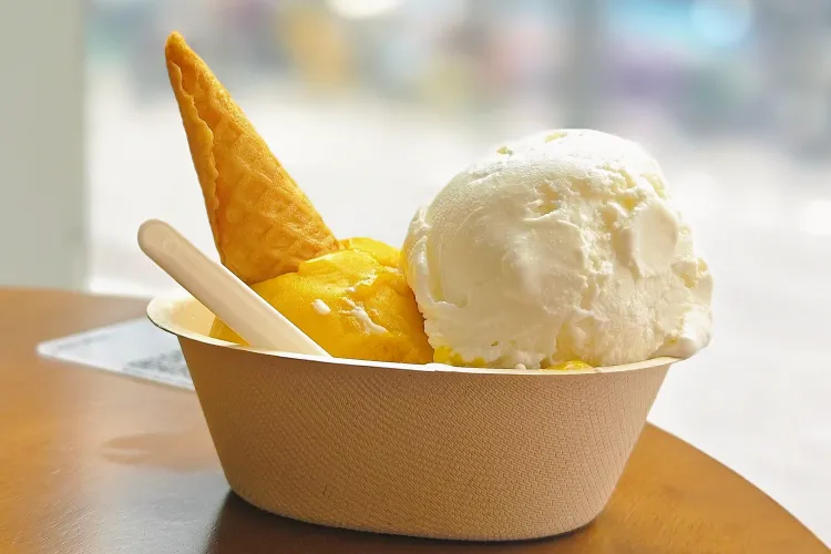 Matcha Lab Luohu Review｜Snowball Ice Cream Flavors, Service & Store Experience
