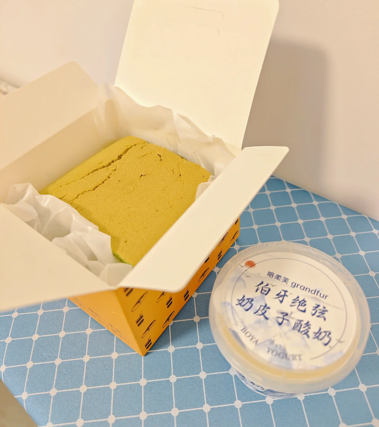 matcha sponge cake